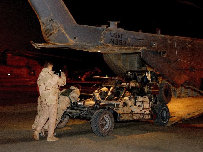 Xe tuần tra, tác chiến sa mạc DPV của đặc nhiệm Mỹ
